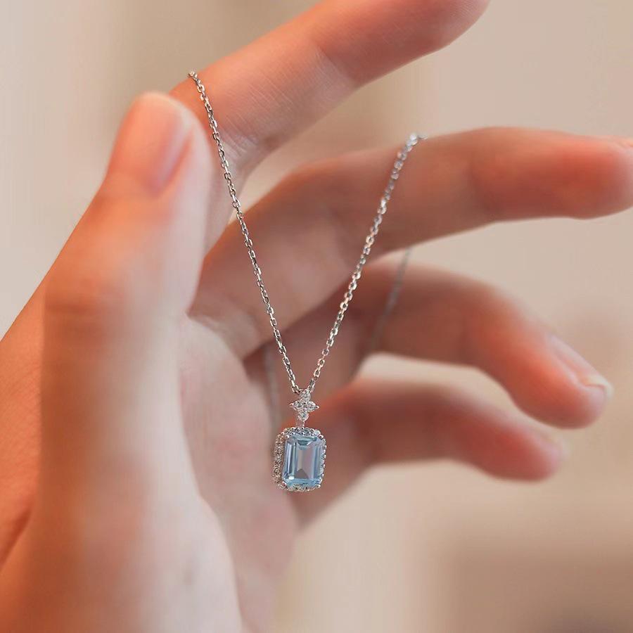 Blue Topaz Perfume Bottle Necklace - Luxury Glass Clavicle Chain for Women, Ideal Gift for Christmas