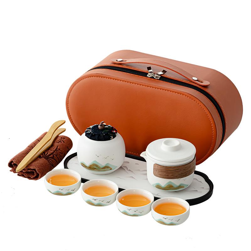 Retro travel tea set ceramic gifts Kuaike cup portable high-end leather bag Kung Fu tea set business gifts