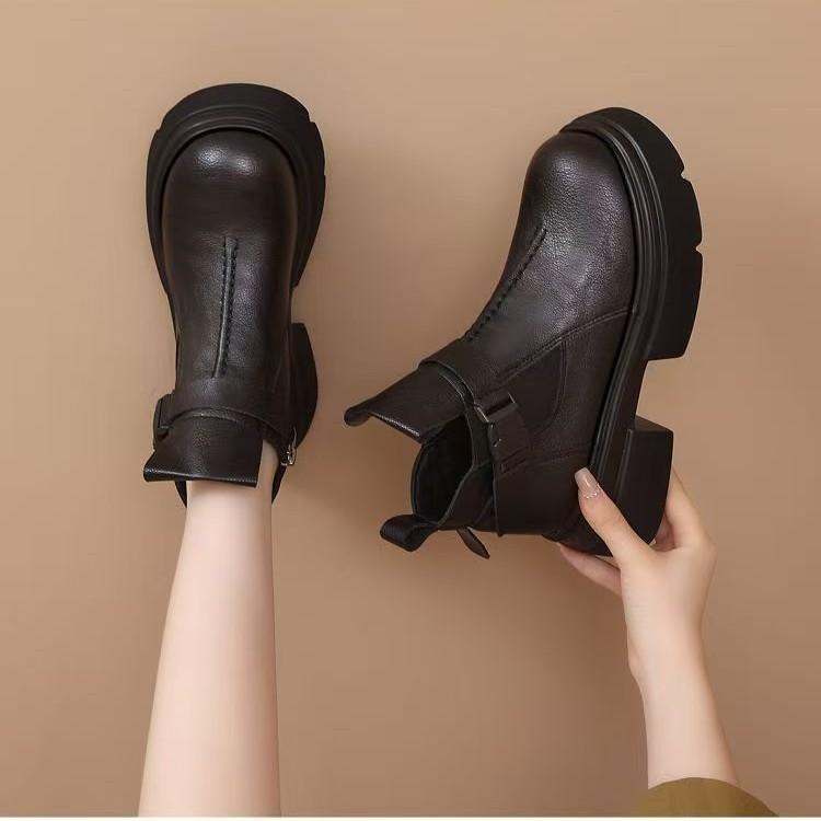 Thick-soled Martin boots women's 2025 autumn and winter new fashionable retro soft leather single boots comfortable British style short boots