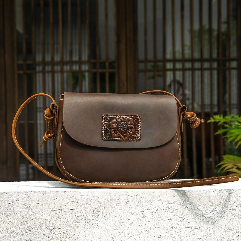 Genuine Leather Women's Shoulder Bag Fashionable Retro Small Round Bag with A Sense of Luxury