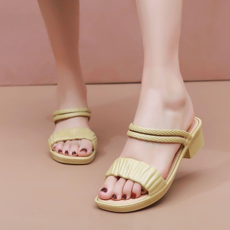 New Summer Women's Non-Slip Thick Sole Beach Sandals Fashion Soft Sole Casual Home Slippers