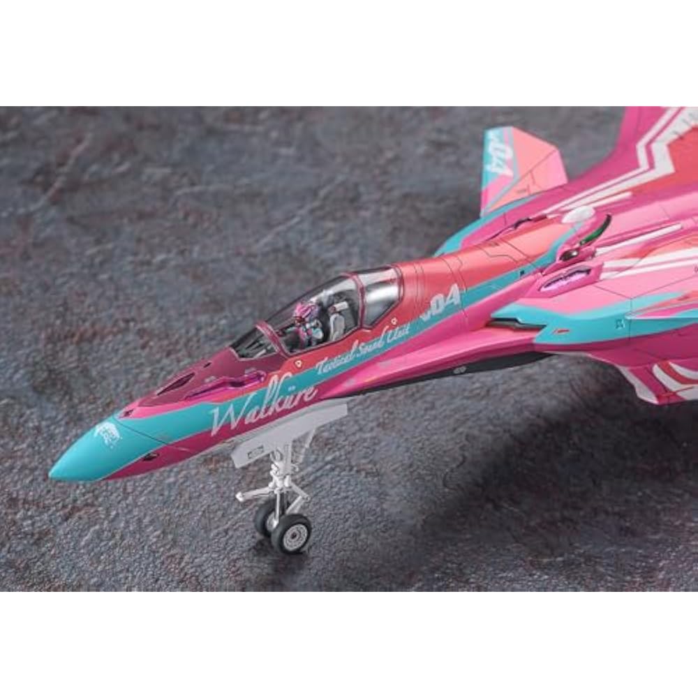 Hasegawa Macross Series Macross Delta Movie Version VF-31C Siegfried Machina Nakajima Color 1/72 ...