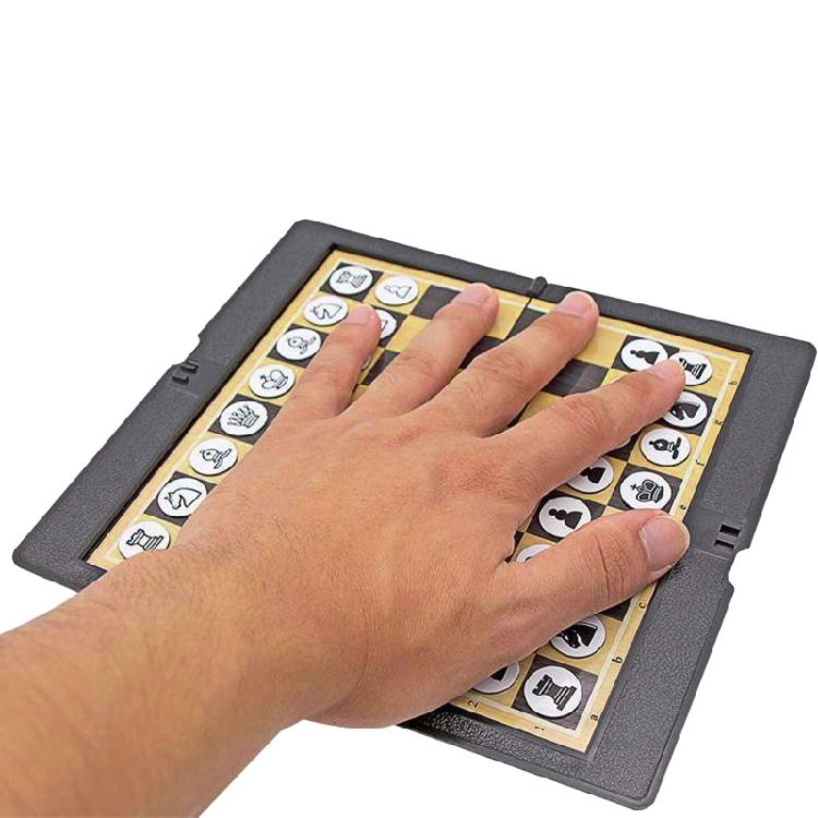 Магнітна міжнародна шахова пластикова складана шахівниця шашки гра-головоломка