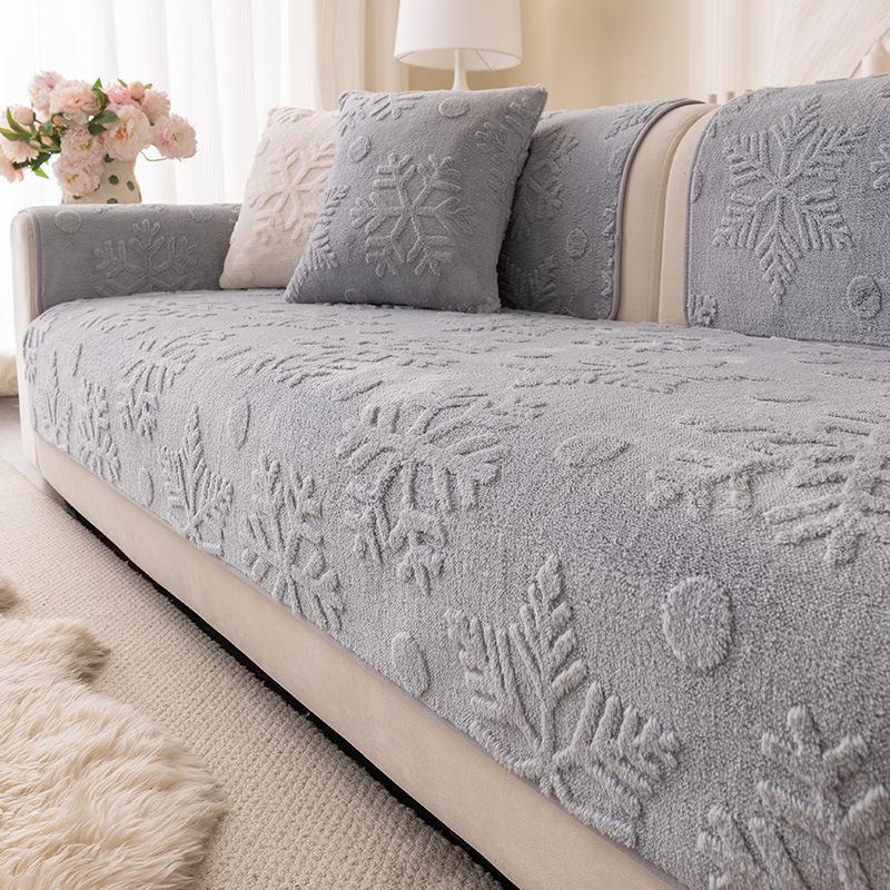 Christmas French Thickened Warm Sofa Cover Fabric New Anti Slip One-piece Sofa Cushion Warm and Comfortable in Autumn and Winter