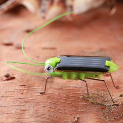 Kreativní zábavná vzdělávací hračka pro děti s robotem na solární pohon Insect Saranče Kobylka