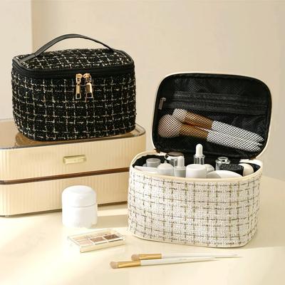 1pc Chic Tweed Pattern Cosmetic Bag, Large Capacity Nylon Travel Toiletry Organizer with Portable Handle, Unscented, Stylish Makeup Storage Case