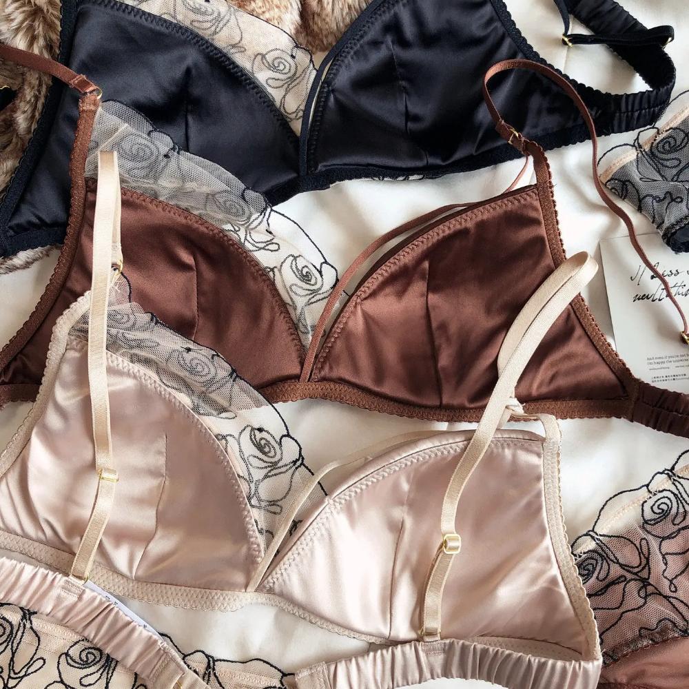 Summer Women Underwear Sexy Lace Embroidery Bra Set French Thin Cup Silken Wireless Bralette Ladies Lingerie Briefs With Thong