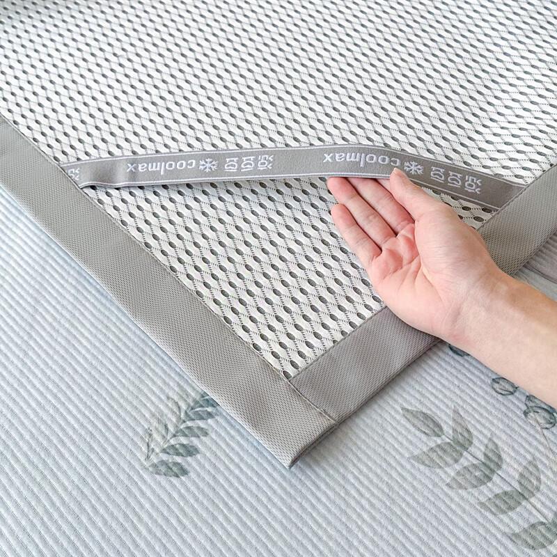 BGM Instant Cool Ocean Silk Summer Quilt