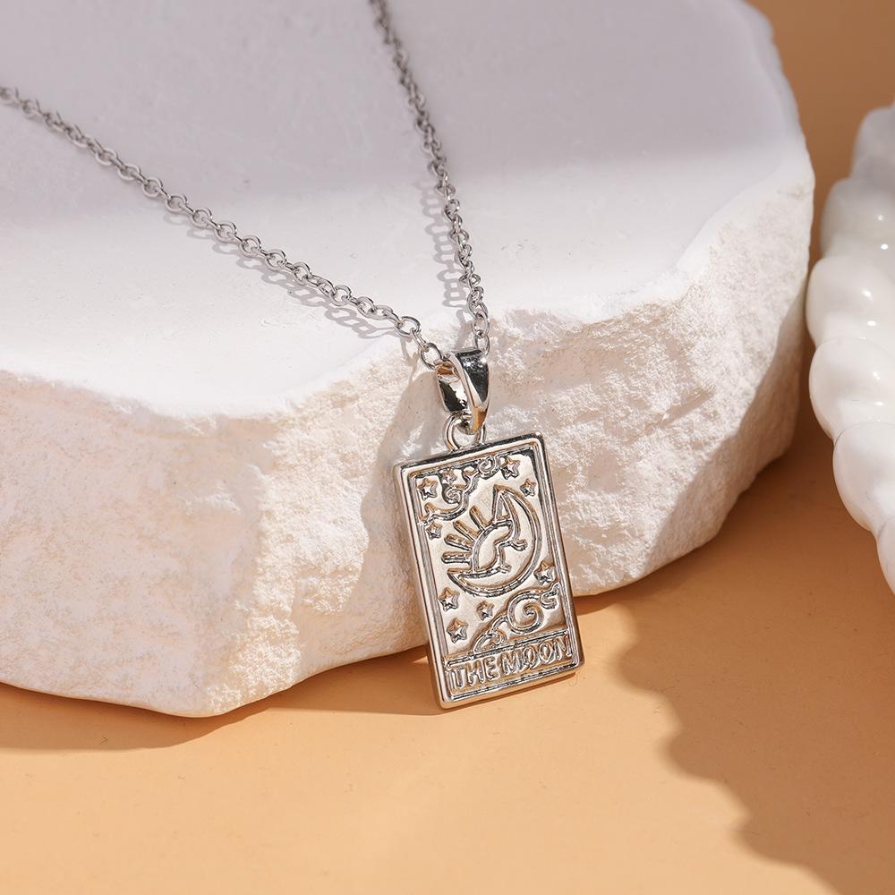 Women's Silver Titanium Steel Necklace with Micro-Inlaid Zircon - Elegant, Durable Clavicle Chain Jewelry