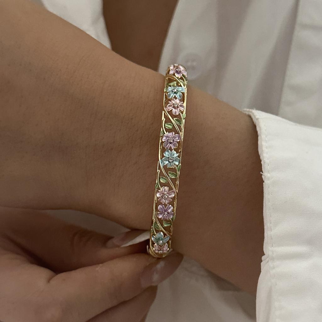 Boho Vintage Colorful Enamel Flower Bracelet For Women Gold Plated Crystal Zircon Hollow Floral Bangle Party Wedding Jewelry