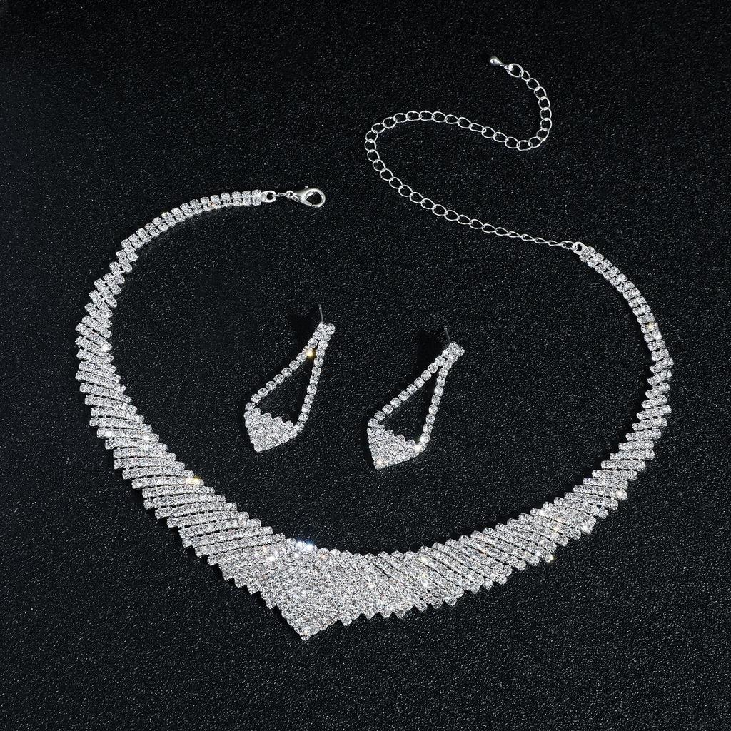 Minimalist Rhinestone Wedding Jewelry Set: European & American Style Necklace and Earrings for Brides
