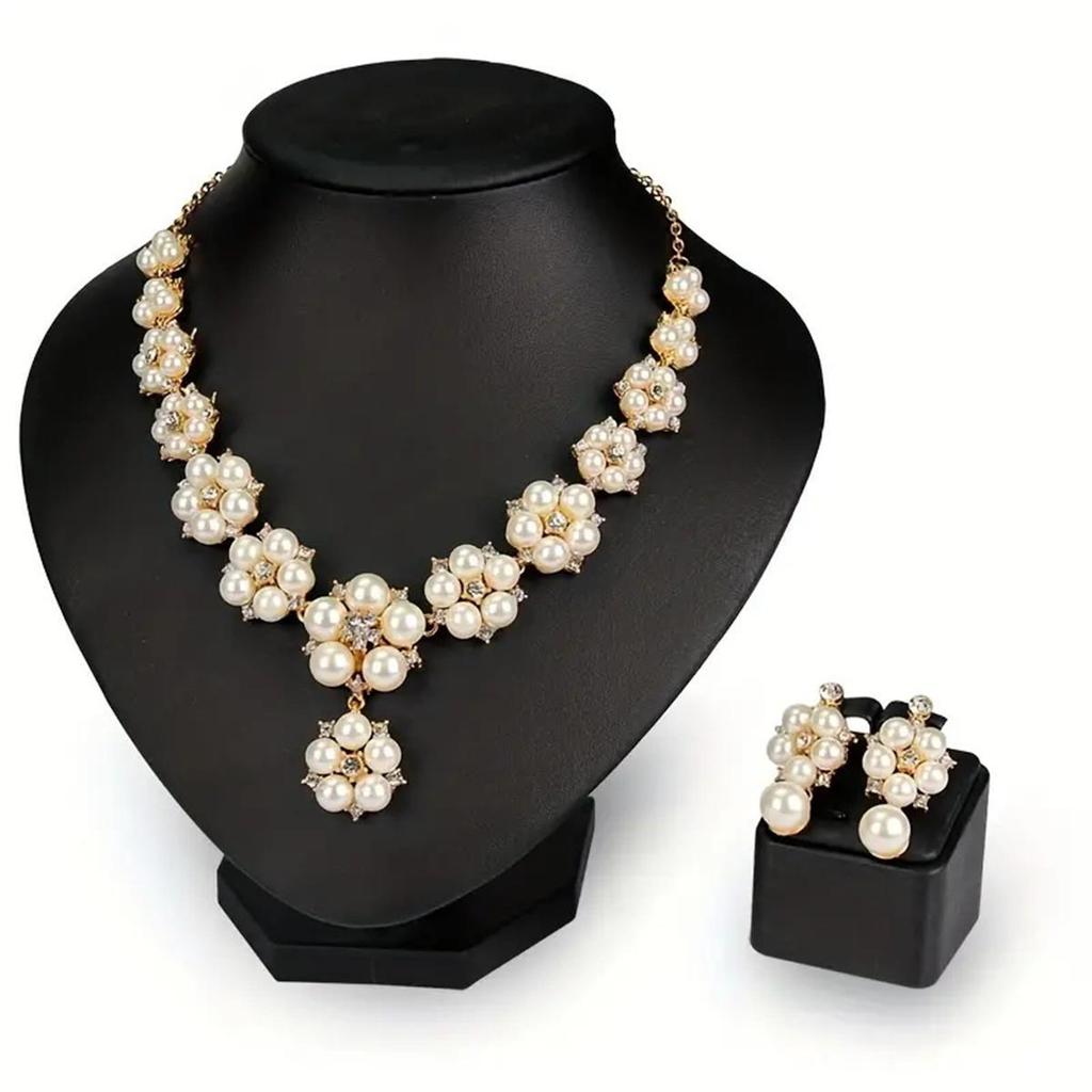 Vintage-Inspired Pearl & Rhinestone Leaf Flower Necklace Set for Bridal & Fashion Wear