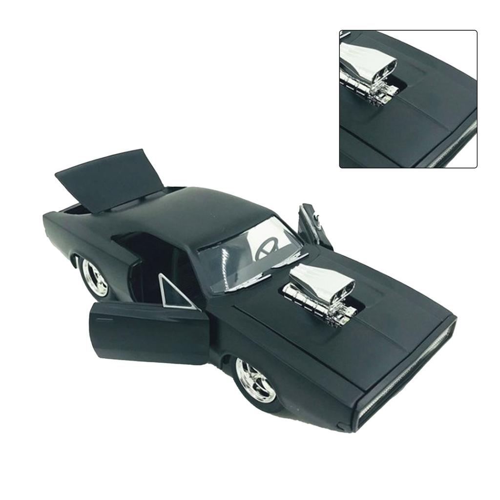 Car Model for Kids and Adults Alloy Metal 1:24 Model Car Toy for Home Decoration Black