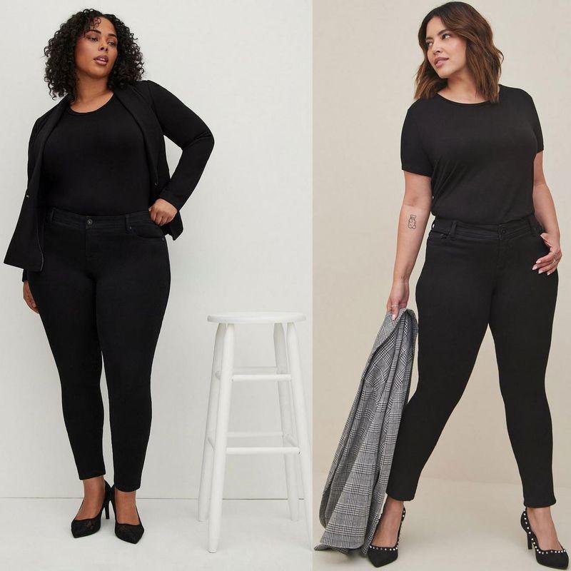 

Plus Size Chubby Girl Slim Fit Slim Looking Stretch Black Jeans S pants length flaw 26