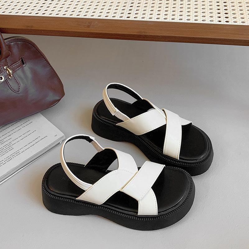 Platform open-toed retro sandals women's summer 2025 new buckle sandals Korean Roman beach shoes women
