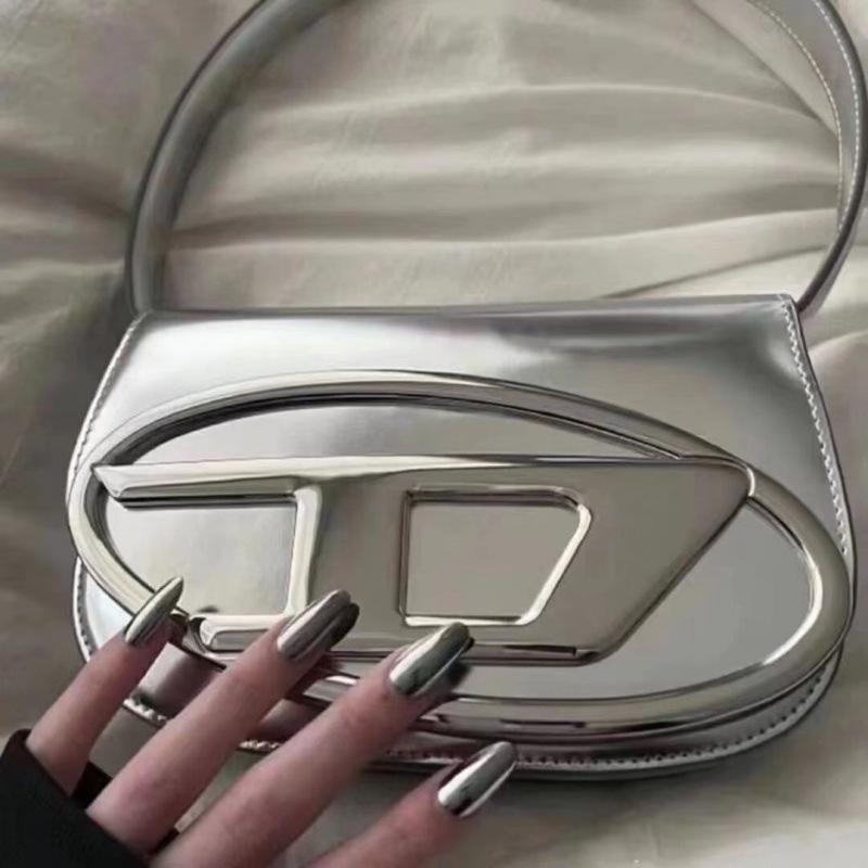 Fashionable Crossbody Bag Charming Silver Square Bag PU Soft Handbag Everyday Wear Women's Handbag