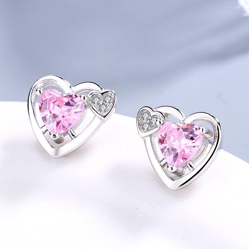 S925 Sterling Silber Herz-förmigen Stud Ohrringe Weiblichen Koreanischen Temperament Personalisierte Silber Schmuck
