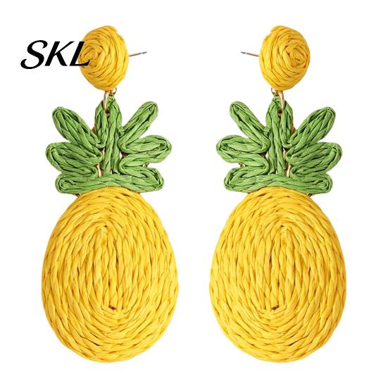 Three-dimensional Pineapple Earrings 1 Pair Handmade Raffia for Women, Boho Straw Hand-Woven Summer Beach Skirt Jewelry Dangle Earrings, Natural