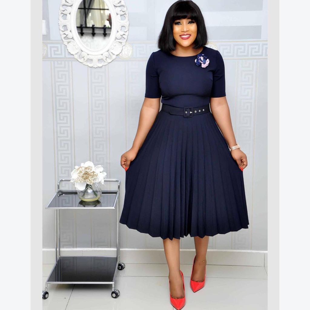 Damen Lässiges Plissee-Kleid Sommer Damen Kurzarm O-Ausschnitt Grüne Midi-Kleider