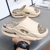 New Men's Sandals Big Size Thick-soled Lightweight Slippers Men's Fashionable Casual Sports Sandals Breathable Beach Shoes Men