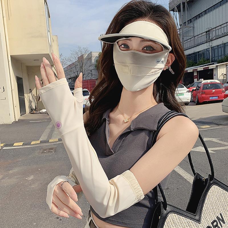 Women's Breathable Summer Sunscreen Face Mask with Brim for Cycling