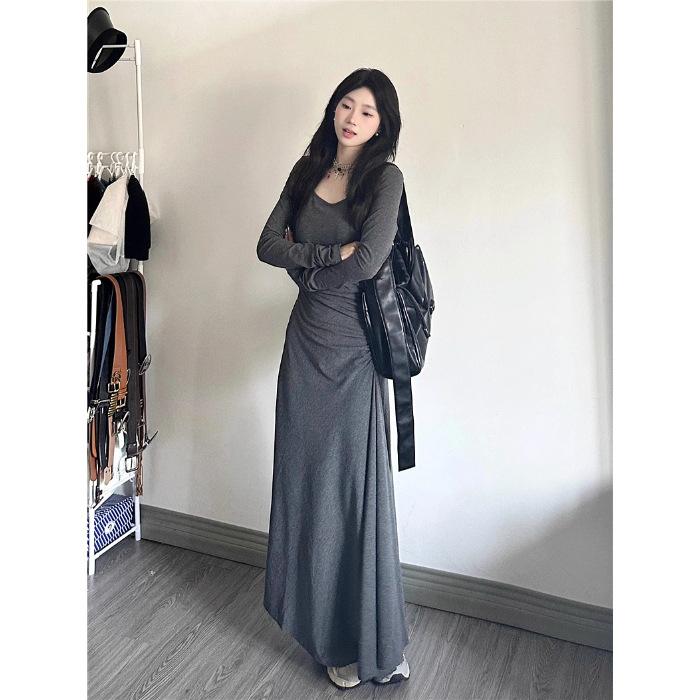 

New early autumn temperament dress women s spring and autumn German velvet hip skirt small Korean gray slim dress S