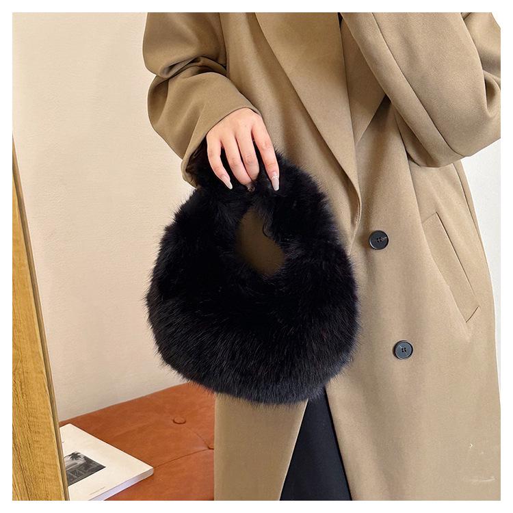 2025 Autumn/Winter Women's Minimalist Fluffy Shoulder Bag - Versatile Solid Color Handbag
