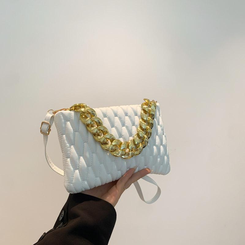 Bolso sencillo de diseño personalizado para mujer, moderno y bonito, nuevo bolso cuadrado pequeño de verano, informal, de un solo hombro y elegante.