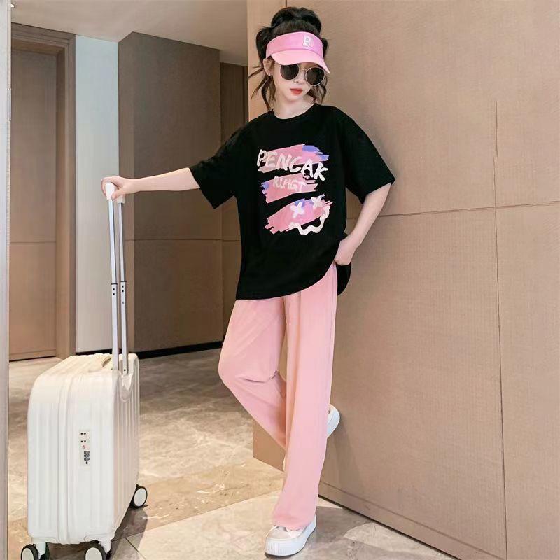 

Летняя одежда для девочек Детский комплект Спортивный костюм Подростковый спортивный костюм Принт с буквами Свободная футболка Топы + Прямые брюки Комплект из двух предметов 120 чёрный