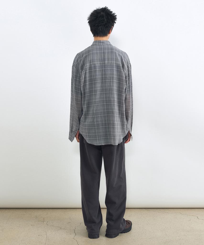 INSILENCE Damaged Tuck Sweatpants Charcoal