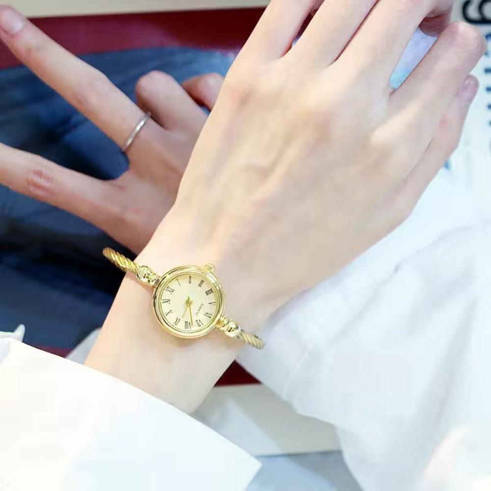 Watch Women's Open Bracelet Watch Temperament Decorative Watch Simple Niche Quartz Watch