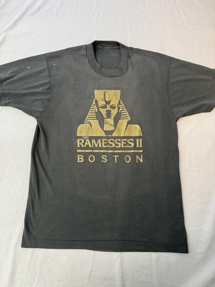 VTG Egyptian T-shirt Ramses II Visits a Boston Museum 1988  Unisex T-Shirt L