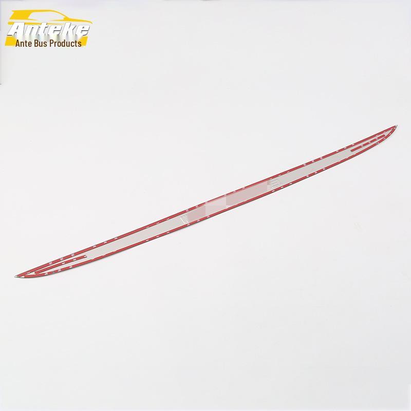 Compatible avec 15 modèles Excelle: Garniture de hayon, Bande brillante de coffre arrière, Pédale décorative autocollante de protection de pare-chocs arrière.