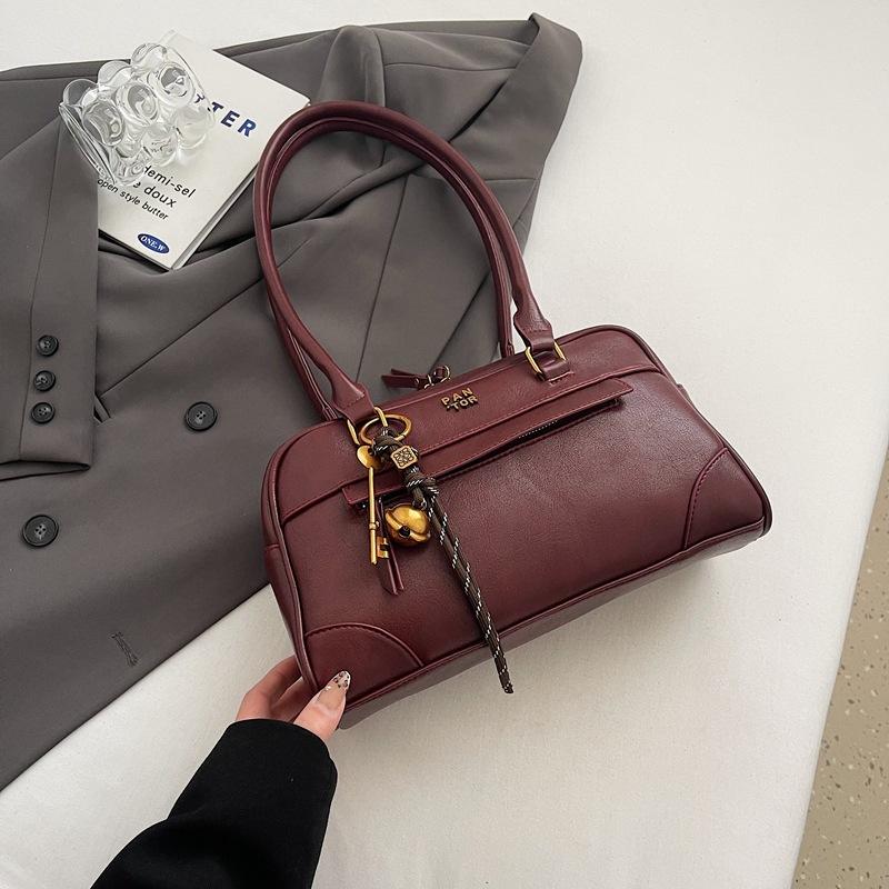 Large-capacity Underarm Bowling Bag, Fashionable Handbag, Stylish Commuting Single-shoulder Bag