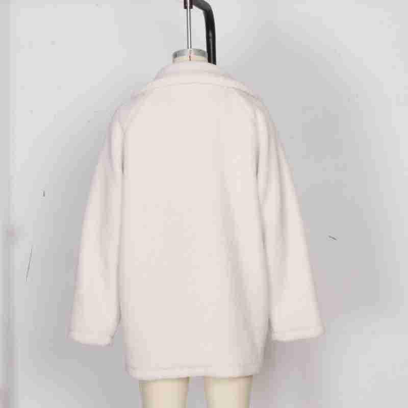 Evropský a americký kabát s volným teplým límcem na podzim/zimu