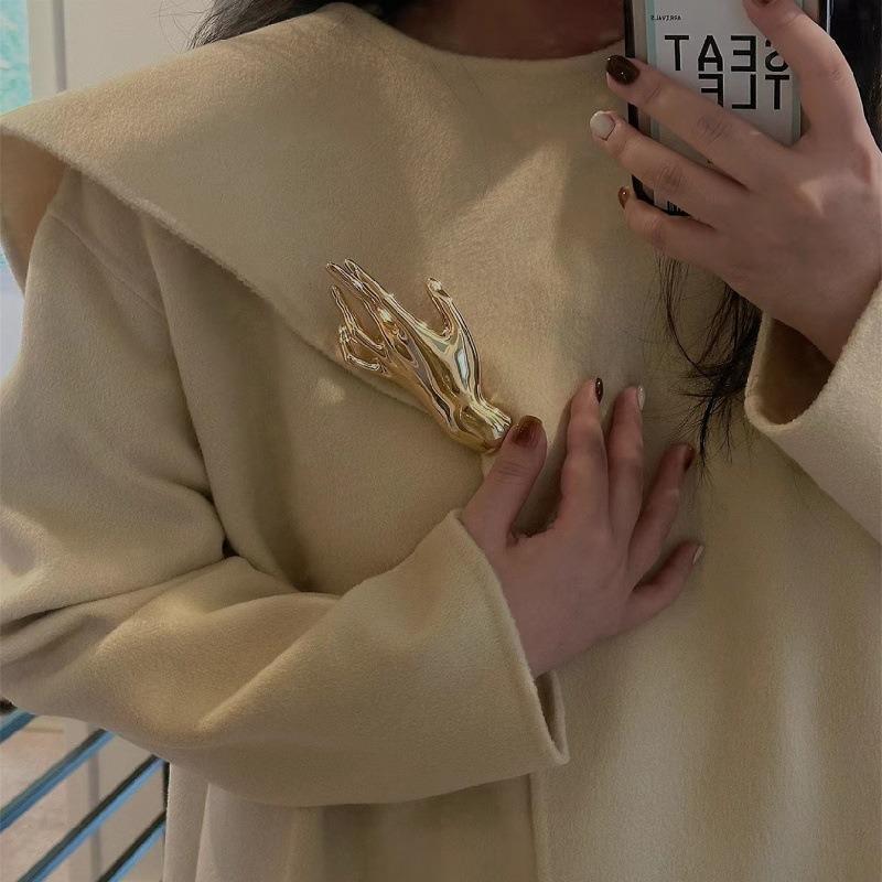 Metall Glansig Stor Brosch Herr- och Damkostym Texturerad Liten Handduk Sjalnål Brosch Kläder Tillbehör