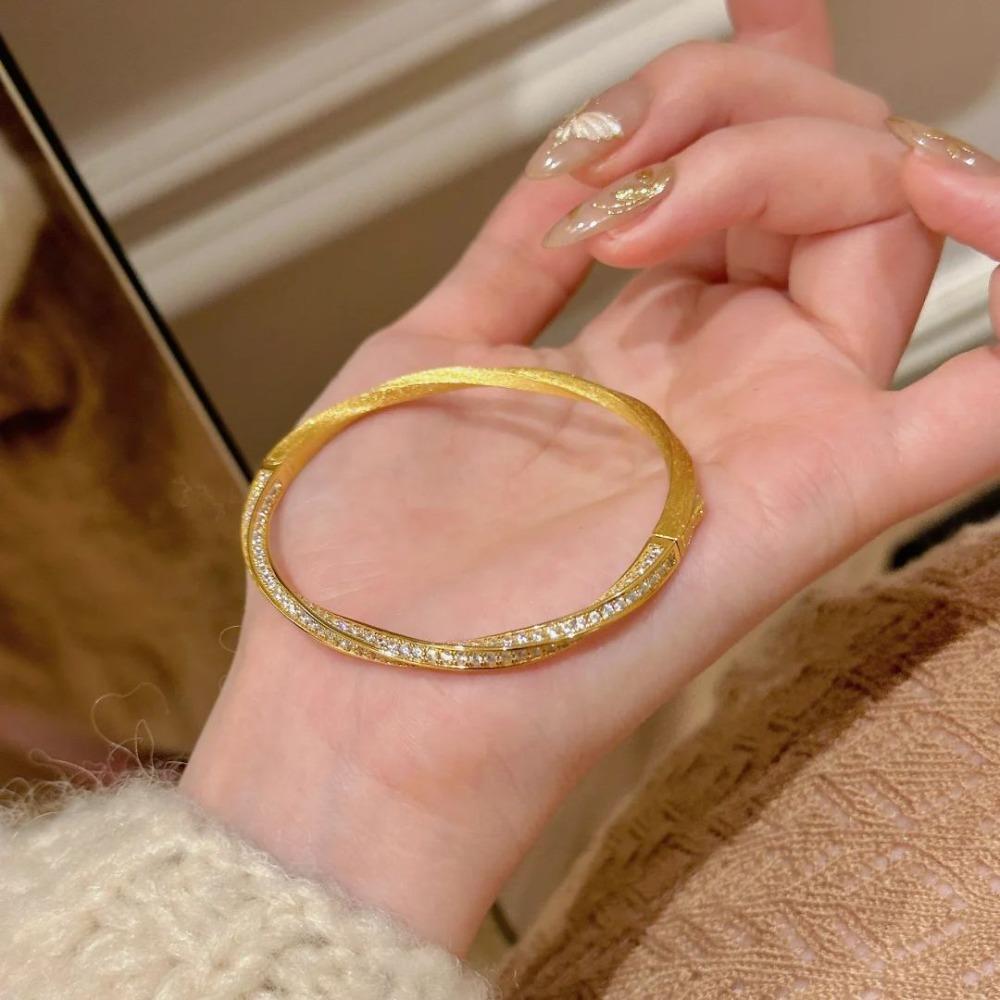 Vintage Handmade Brushed Moebius Bracelet French Light Luxury Zircon Twisted Rope Braided Bangle for Women
