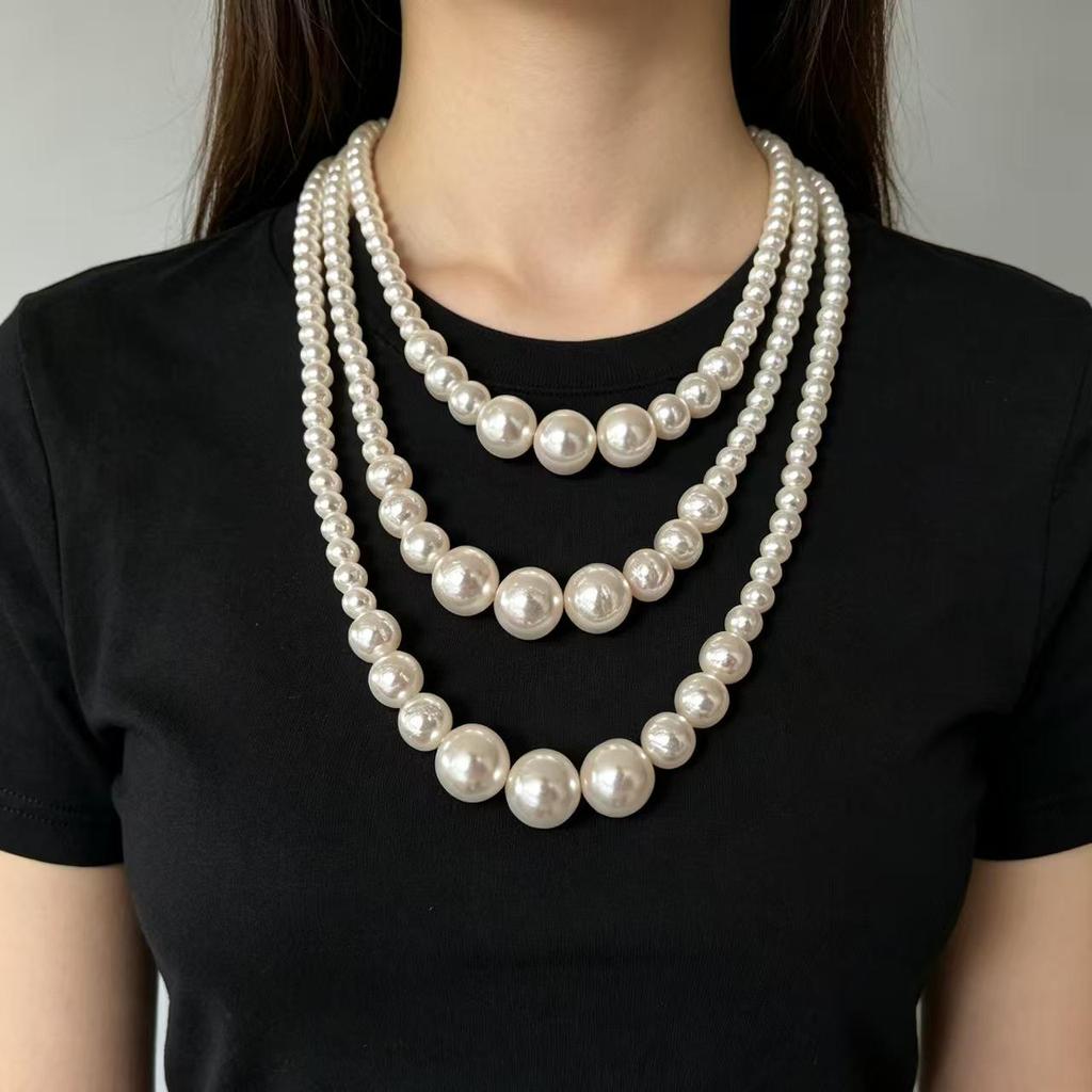 Elegant Multi-layer Faux Pearl Necklace for Women: Luxurious, Simple, and Versatile Fashion Accessory