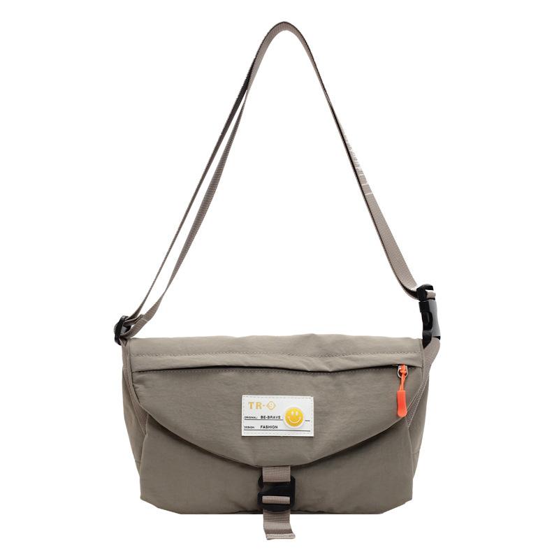 Tooling multi-compartment messenger bag 2025 spring new versatile casual nylon bag women's shoulder bag