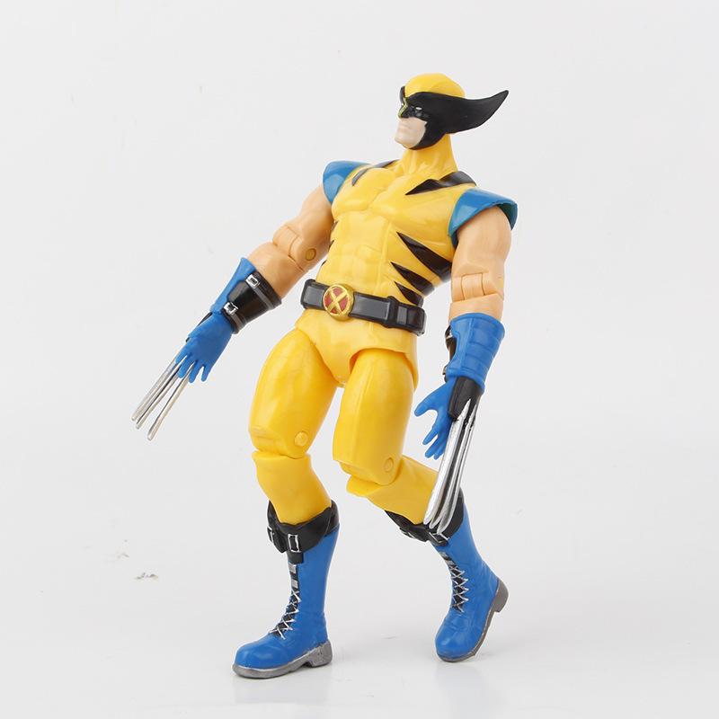Anime Wolverine & Deadpool Model Toy Ornament