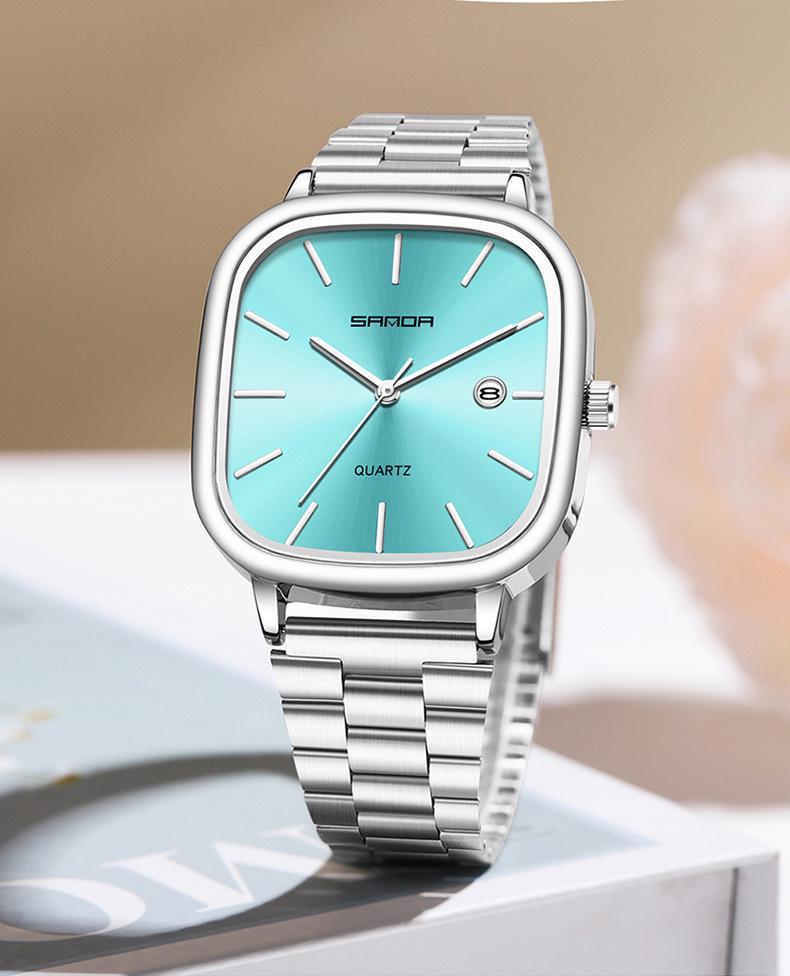 Retro Light Luxury Gold Square Watch with Large Dial and Calendar - High-Value Steel Band for Couples