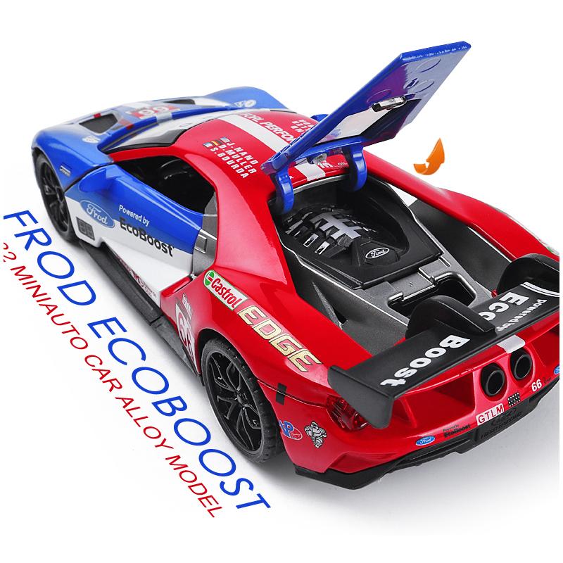 1/32 مقياس فورد V8 GT نموذج سيارة مصبوب لعبة، مركبة لعبة سحب للخلف مع صوت وضوء للأطفال الصغار الأولاد البنات هدية مجموعة