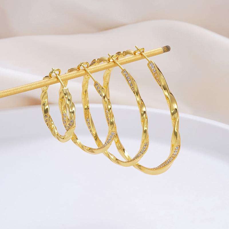 Gold & Silver Twist Cubic Zirconia Large Hoop Earrings - Women's Fashion Luxury, Cross-Border European & American Style.