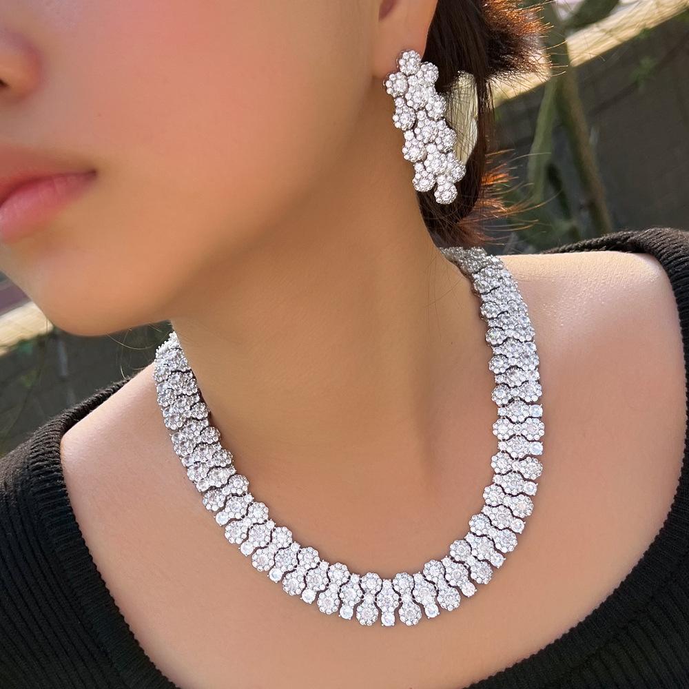 Necklace Earrings Jewelry Set Chain Luxury Super Flash Zircon Bridal Wedding Dress Dress Accessories Set