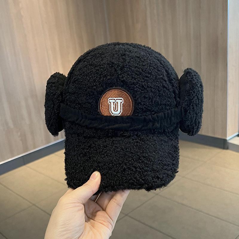 

Versatile Letter Print Soft Top Plush Duckbill Cap Korean Style Lamb Wool Baseball Cap for Women, Winter Thickened Warm Ear Protection Hat Adjustable