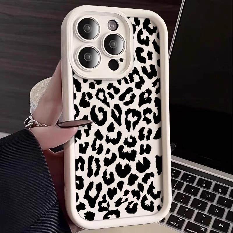 Fashion INS Black Leopard Print Laser Case For iPhone 17Pro 16 15 14 11 12 13 Pro Max 17 Pro 7 8 Plus Shockproof Silicone Funda