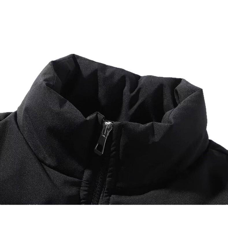 Schwarze Herren-Baumwolljacke mit hohem Kragen und extra dickem Samtfutter, ideal für Herbst/Winter.