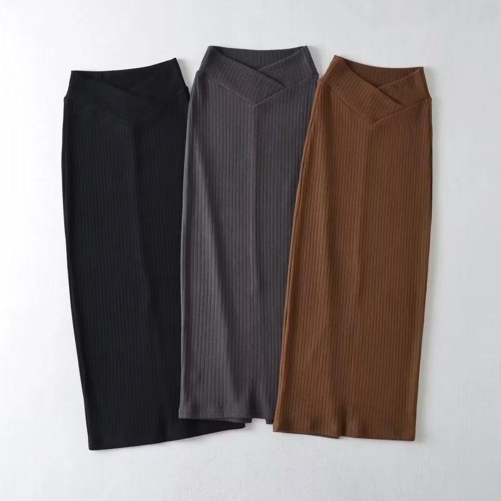 Trendy Women's European & American Style V-Neck High Waist Knitted Midi Skirt with Back Slit
