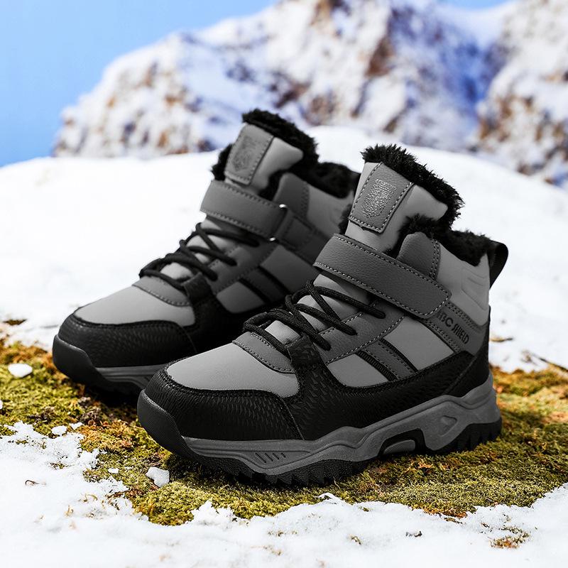 2025 Winter Kids' Snow Boots and Unisex Warm Cotton Travel Shoes