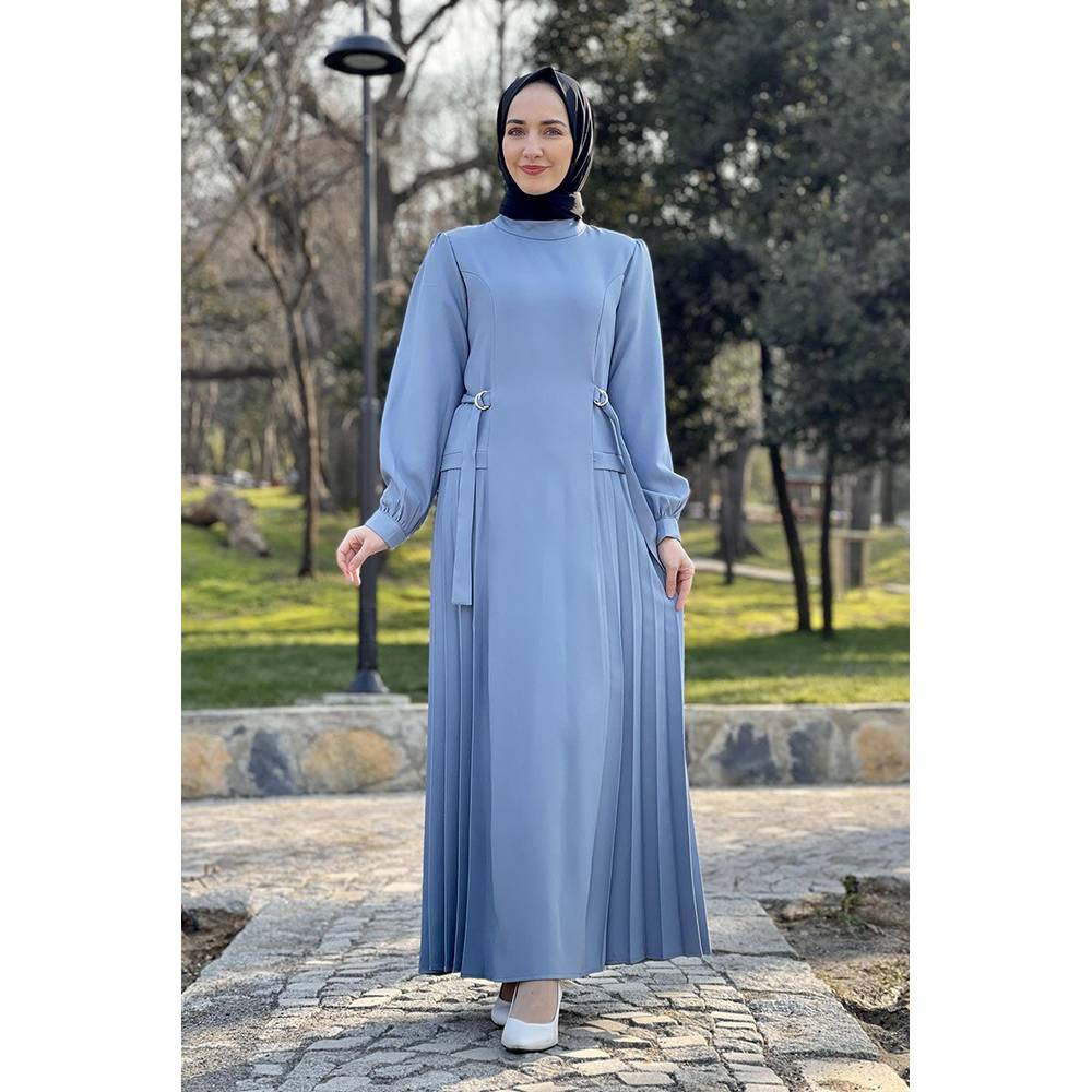 

Женская одежда Платье со складками по бокам